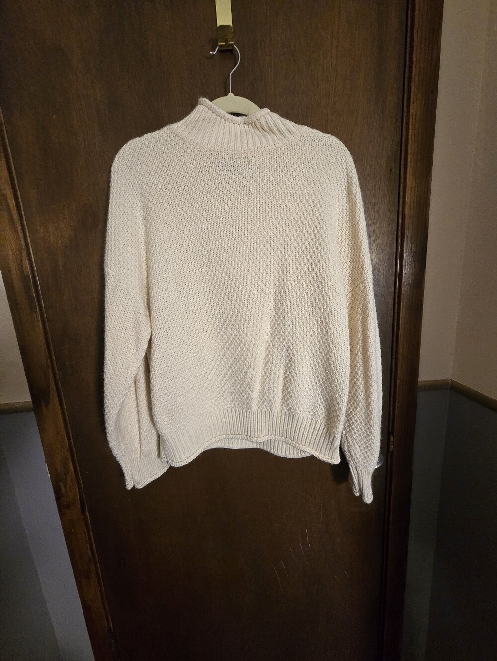 Classic Cream Knit Mock-Neck Sweater XL Zesica